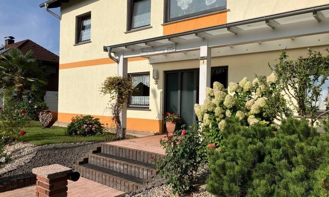 Silz Apartment | Ferienwohnung Glaser - apartment/apartment, shower and bath, WC, 1 bedroom