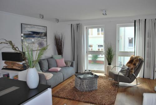 Eckernfoerde Apartment | Ferienwohnung "Hafenmöwe", Quartier Hafenspitze, Blickrichtung Hafen