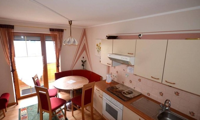Buch in Tirol Apartment | Ferienwohnung - Haus Pfandler