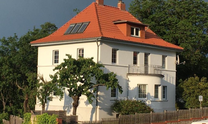 Gernrode Apartment | Ferienwohnung im Blauen Haus
