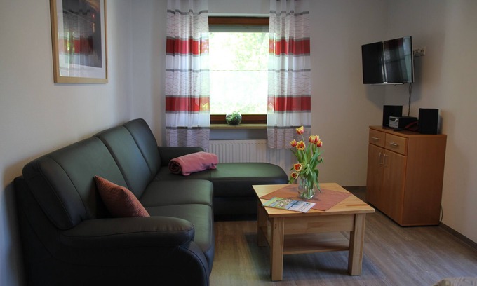 Aue Apartment | Ferienwohnung in fränkischem Stil mit Bauernhofflair