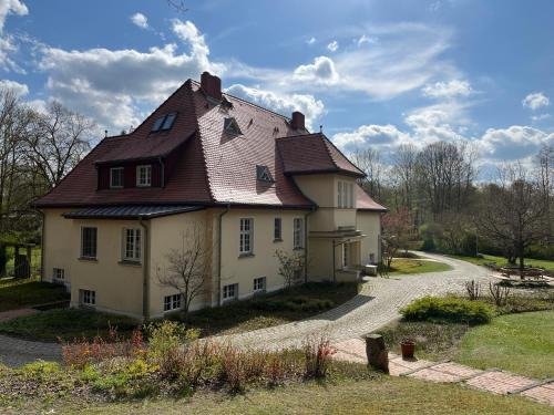 Krakow am See Apartment | Ferienwohnung in herrschaftlicher Villa