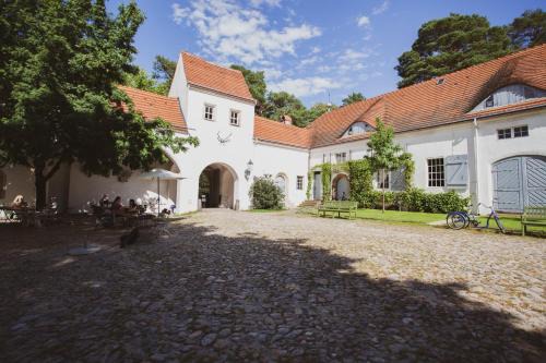 Dahlem Apartment | Ferienwohnung Jagdschloss Grunewald