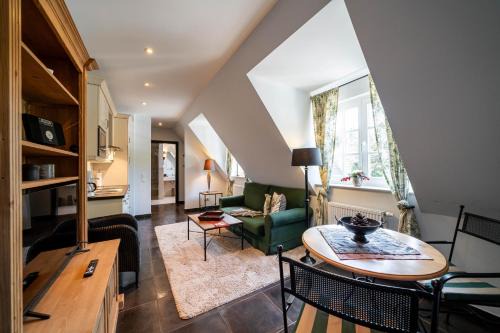 Ribnitz-Damgarten Apartment | Ferienwohnung KM2 "Möwe"