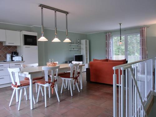 Gelbensande Apartment | Ferienwohnung KWE 12 OG