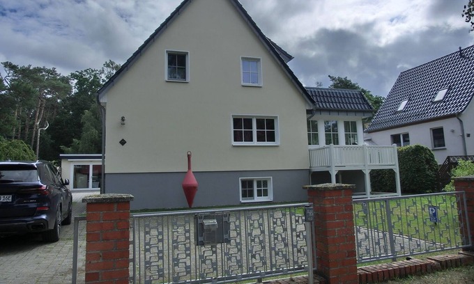 Markgrafenheide Apartment | Ferienwohnung MH3 "summer Breeze" - 1-zi-wohnung im Souterrain für 2 Personen, Inklusive Bettwäsche