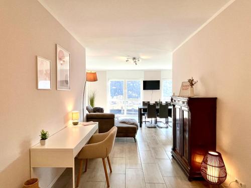 Muden Apartment | Ferienwohnung Moseltraum, 1-6 Pers, mit 3 Schlafzimmer und Panoramabalkon