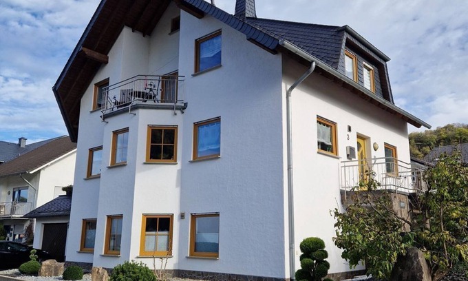 Alken Apartment | Ferienwohnung Moselzeit - Ferienwohnung mit Freisitz