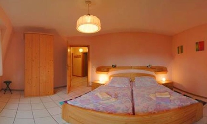 Traben-Trarbach Apartment | Ferienwohnung Nr. 2 - Ferienhof am Kräuterhaus