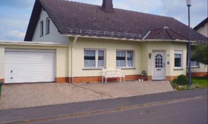 Mastershausen Apartment | Ferienwohnung Nicolay