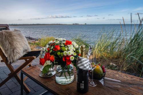 Kappeln Apartment | Ferienwohnung Nordglanz – Modernes Beachhouse-Flair im Herzen des OstseeResort Olpenitz
