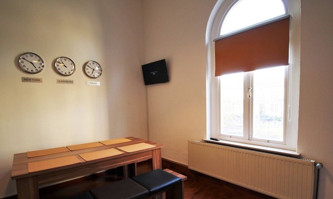 Center Apartment | Ferienwohnung Ob01, 80qm mit 3 Schlafzimmer und Balkon für Max. 7 Personen