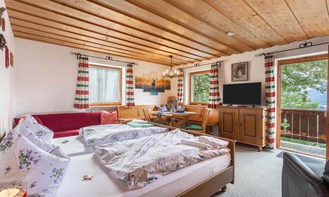 Schliersee Apartment | Ferienwohnung Oberrißglück