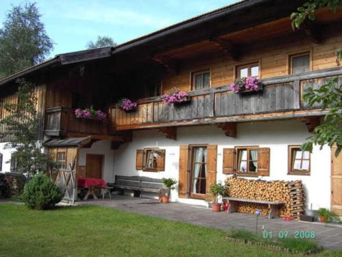 Hammer Apartment | Ferienwohnung Regauer