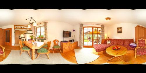 Groissenbach Apartment | Ferienwohnung Sanftl