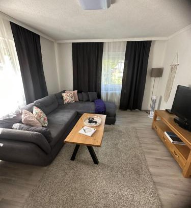 Hilpertsau Apartment | Ferienwohnung Schwarzwälder Tulpe