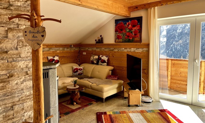 Rojach Ski Chalet | Ferienwohnung Smaragd in Herrlich, Sonniger Höhenlage mit Großglocknerblick