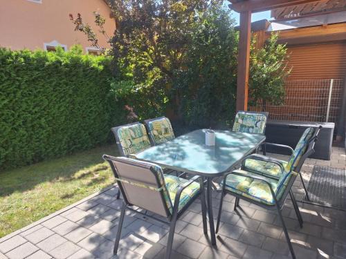 Nittenau Apartment | Ferienwohnung Sonja mit Terrasse