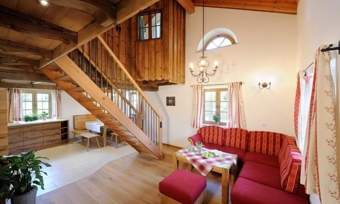 Hoslwang Apartment | Ferienwohnung "Tegernsee", 90 qm Obergeschoss, 3 separate Schlafzimmer