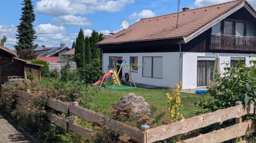Simmerberg Apartment | Ferienwohnung Wittle
