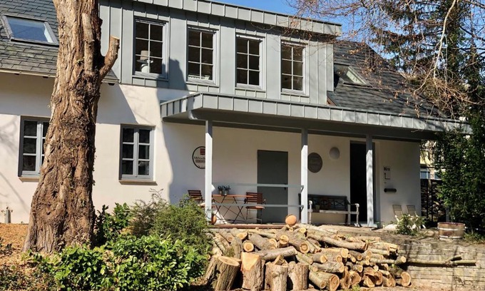 Traben-Trarbach Apartment | Ferienwohnung Weingut Villa Huesgen am Mönchhof