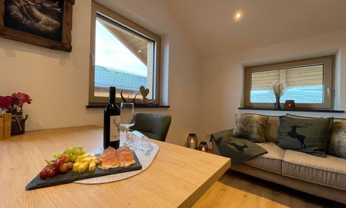 Außerweerberg Apartment | Ferienwohnung Wildschütz - Schneiderhof