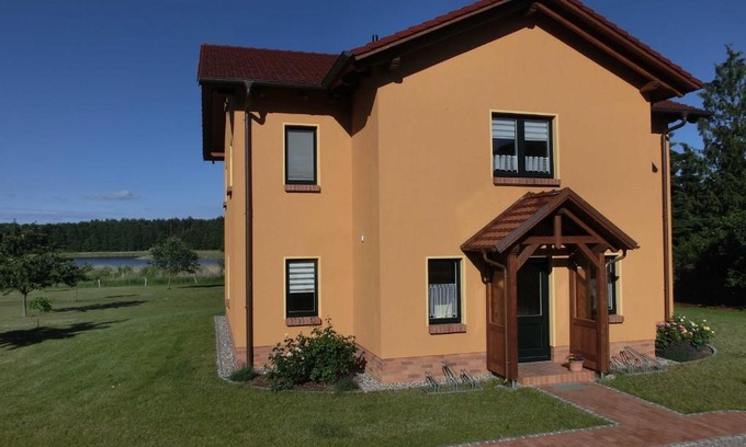 Muritz Apartment | Ferienwohnungen am Federower Hofsee