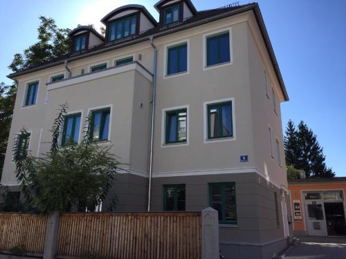 Regensburg Apartment | Ferienwohnungen Babo 6