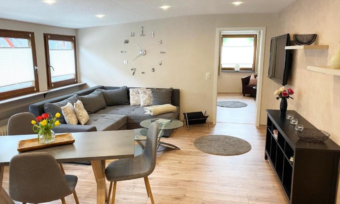Mainz-Bingen Apartment | Ferienwohnungen Haus Gisela - Unterkunft Schlossberg