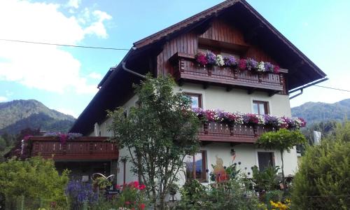 Greifenburg Apartment | Ferienwohnungen Kolbitsch