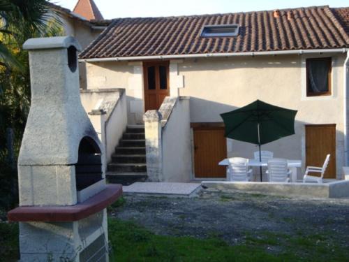 Celles House | Fermette Rénovée