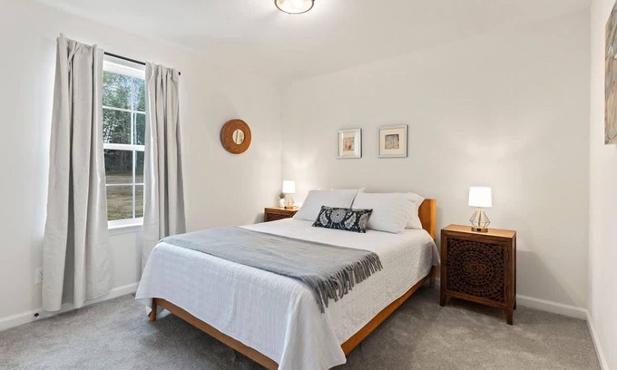 Cobham House | Fern Cottage - Family Home