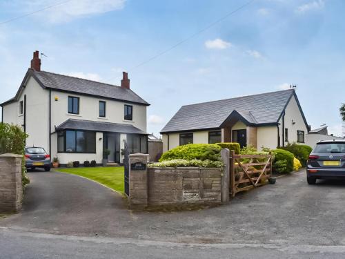 Poulton-le-Fylde House | Ferndale Bungalow