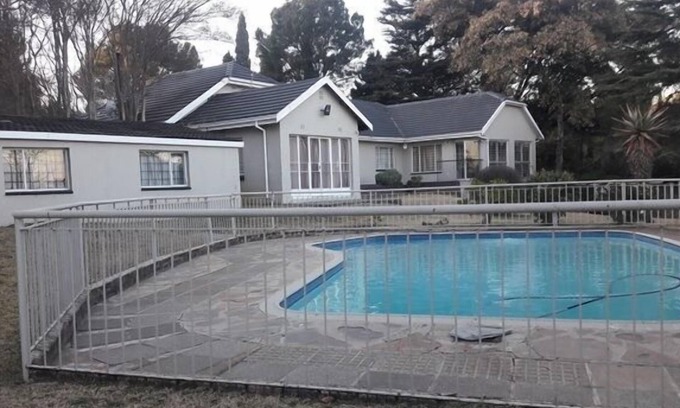 Greater Johannesburg Metropolitan Area House | Ferndale Confortable Apartments