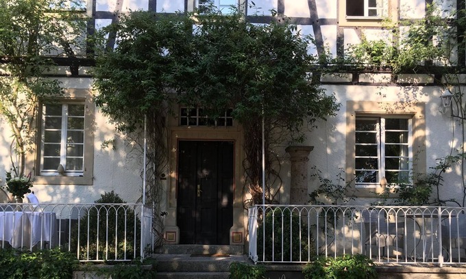 Reil House | Ferryman Suite - Moselle Quarter