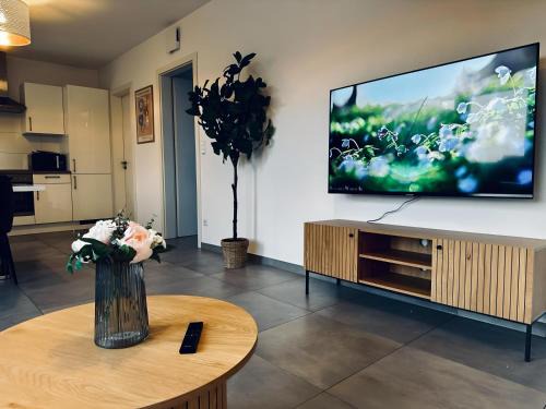 Nordhorn Apartment | FeWo Am Povelturm Aufzug & Loggia