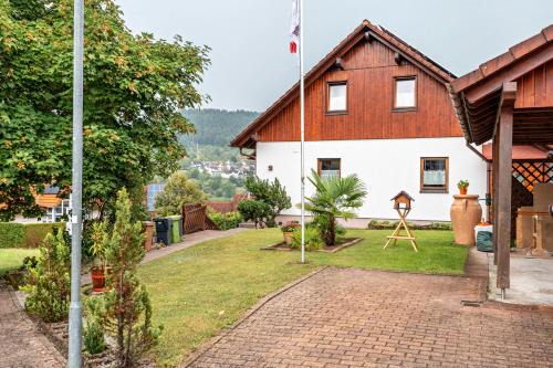 Hilpertsau Apartment | Fewo am Rain