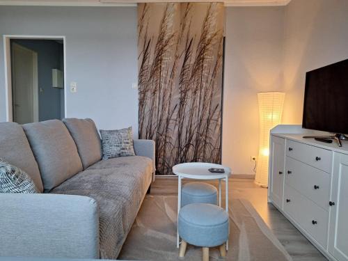 Hafen Apartment | FeWo Deichnest in Brhv -Mitte Monteure