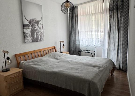 Schluchsee Apartment | FeWo im Kurhotel in Schluchsee Apartment Family Style mit Balkon Indoorpool Tiefgaragenstellplatz