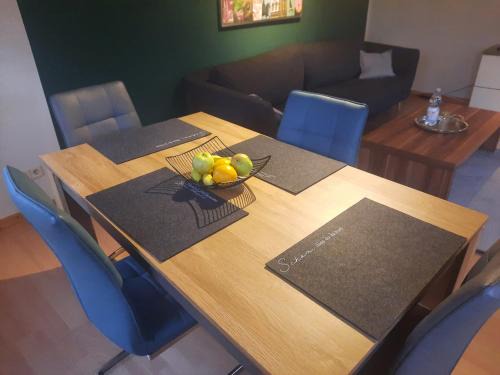 Kelberg Apartment | Fewo Lerchi am Nürburgring