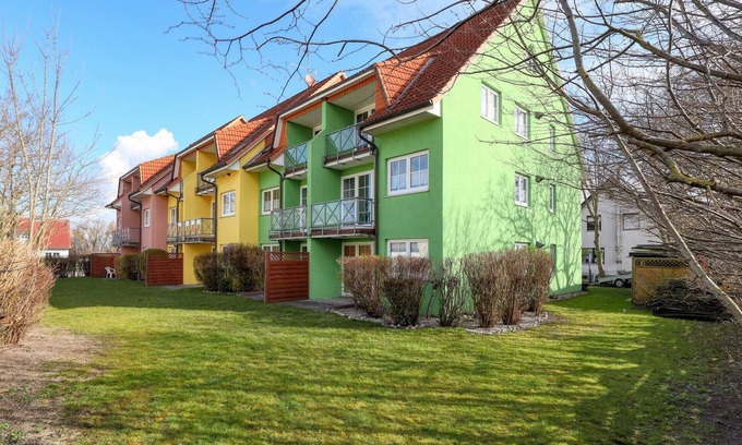 Neu Schonberg Apartment | Fewo Neuschönberg EG