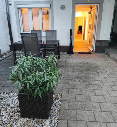 Memmingen Apartment | FeWo Planer Altstadtwohnung mit Terrasse & Parkplatz