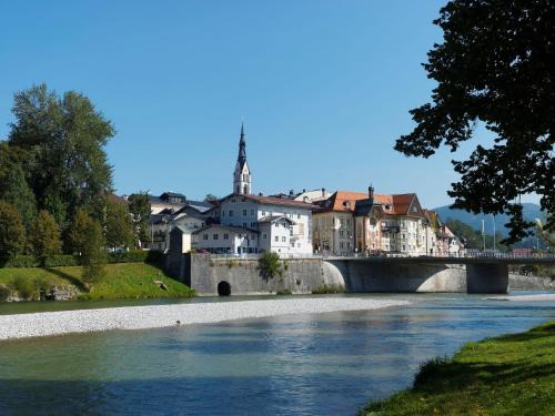 Bad Toelz Apartment | FeWo Waldi am Kurpark