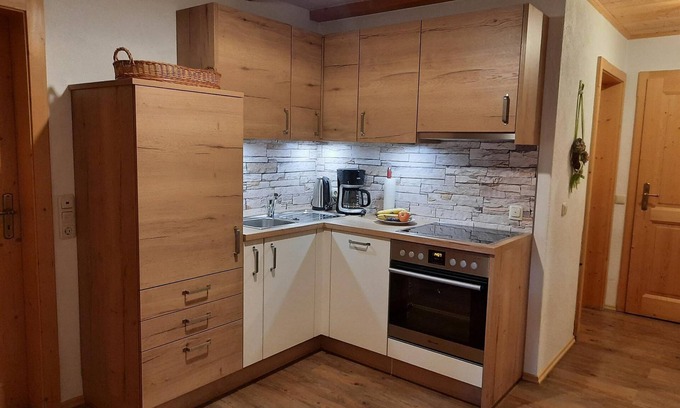 Bad Hindelang Apartment | Fewo Waldstüble - Holiday farm Beim Kemptar