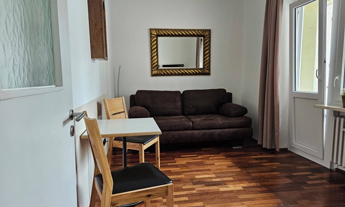 Suelz Apartment | FeWo123, Hippo-Home Cologne