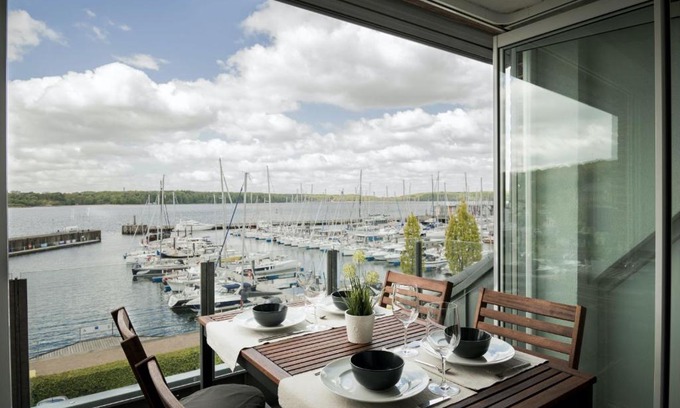 Murwik Apartment | fewo1846 - Baltic Lodge - komfortable Maisonettewohnung mit 3 Schlafzimmern, Balkon und Blick auf die Marina Sonwik