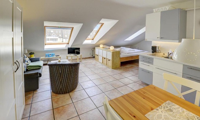 Wassersleben Apartment | fewo1846 Strandresidenz Wassersleben - Kleine Meerjungfrau - komfortables Studioapartment im Dachgeschoss