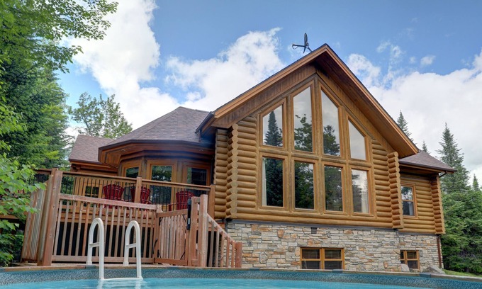 Gore Ski Chalet | Fiddler Lake Resort Chalet 29 Rabbit with Pool