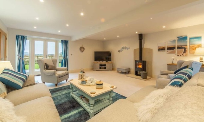 Docking House | Field Corner (4), Docking, Norfolk
