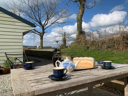 Liskeard Apartment | Field End